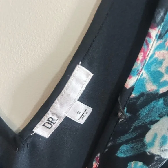 EASTER / SPRING TOP 💐 DR2 floral Navy work Cap Sleeve Blouse - Picture 4 of 5